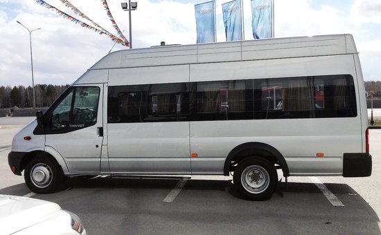 Микроавтобус Ford Transit серый (синий салон)